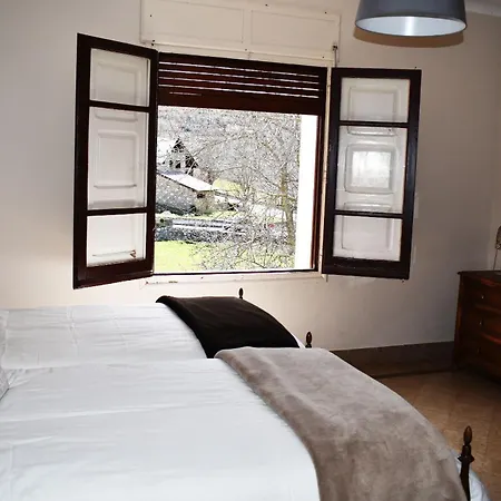 Casa 12 Con Jardin En Chia, Benasque La Casa Del Tilo Vakantiehuis Chía