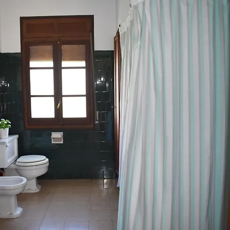 Casa 12 Con Jardín En Chía, Benasque La Casa Del Tilo